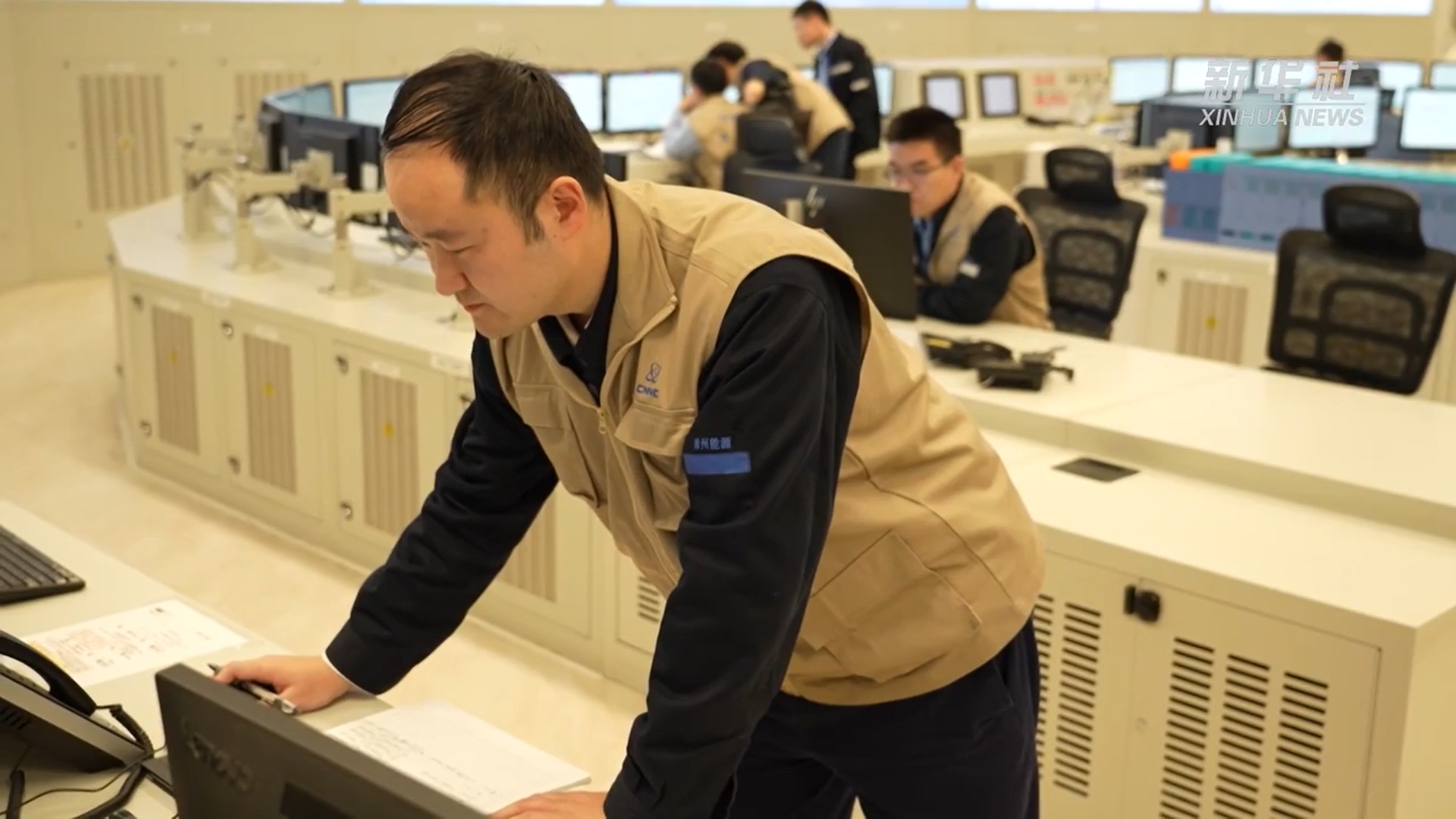 新春走基層丨這個(gè)春節，他們與“華龍一號”共度