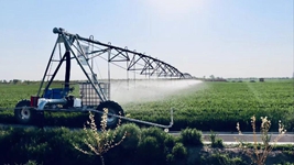 5G農機、物聯(lián)網(wǎng)、智能手機&hellip;&hellip;&ldquo;三農&rdquo;變化之農村新家當