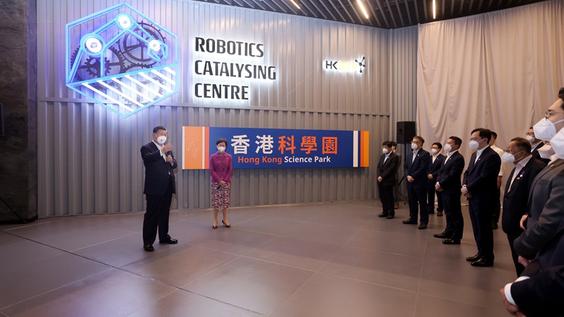 習近平考察香港科學(xué)園