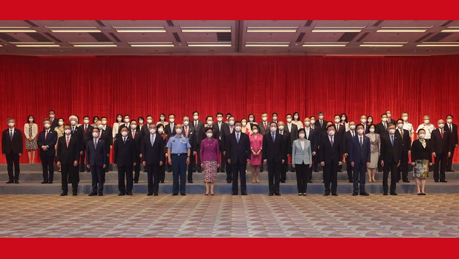 習近平會(huì )見(jiàn)香港特別行政區行政、立法、司法機關(guān)負責人