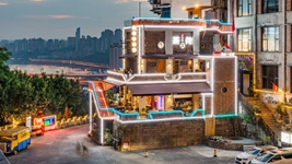 打卡工業(yè)遺存丨老廠(chǎng)區變身創(chuàng  )業(yè)基地，這里&ldquo;正青春&rdquo;