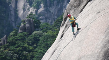 新征程上，他們在平凡工作中創(chuàng  )造不平凡的業(yè)績(jì)