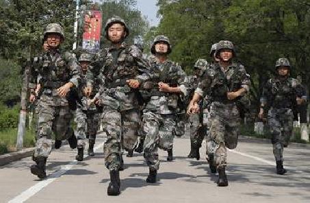 以戰領(lǐng)訓，打牢勝戰根基