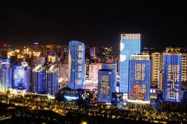 ?？谂e行中國醫師節主題燈光秀