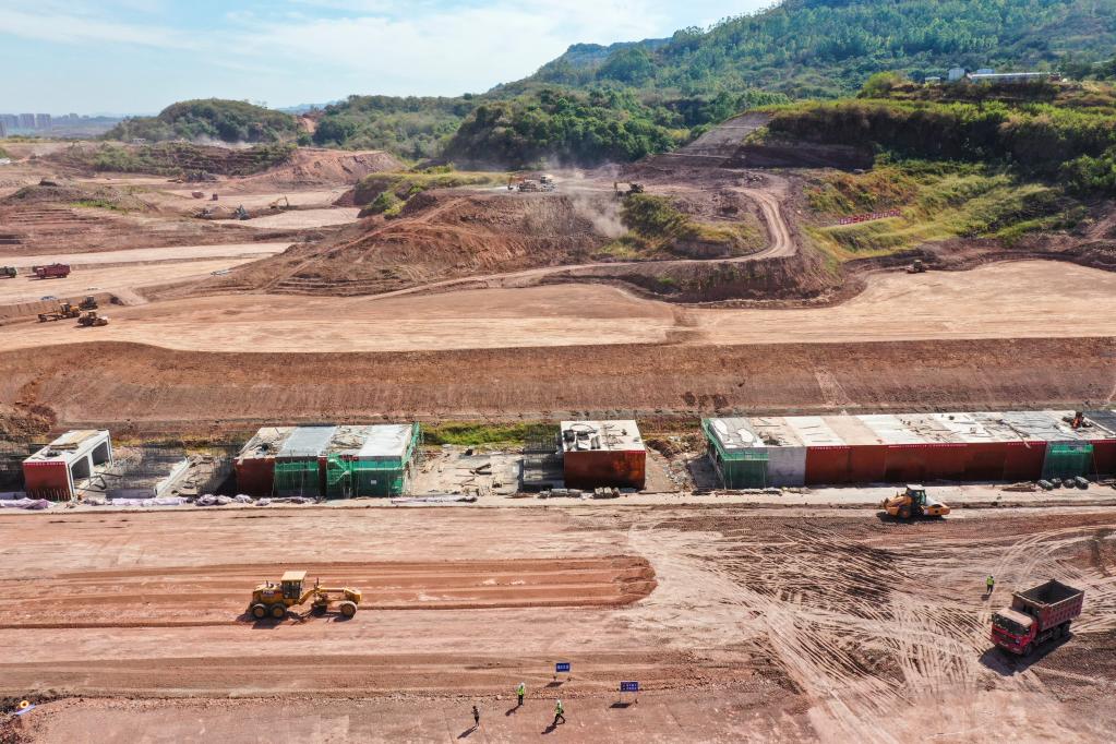 新華全媒+丨新建重慶至黔江鐵路建設加速推進(jìn)