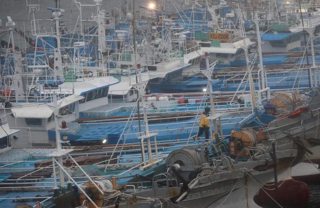 臺風(fēng)&ldquo;軒嵐諾&rdquo;逼近濟州島 韓國氣象廳發(fā)布警報