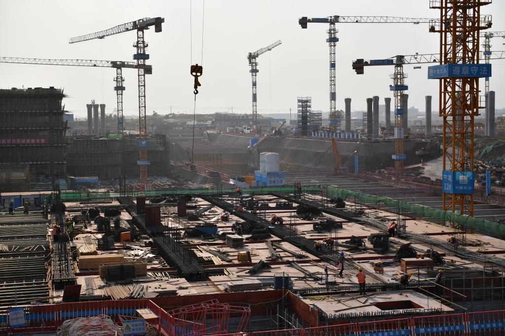 長(cháng)沙：假期施工忙