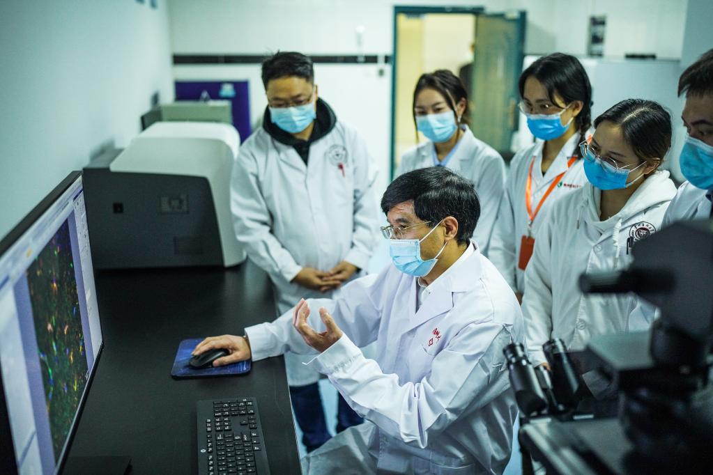 二十大代表在基層｜梁貴友：宣講二十大精神 培養高質(zhì)量醫學(xué)人才