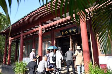 新華全媒+丨海南春節旅游市場(chǎng)火熱