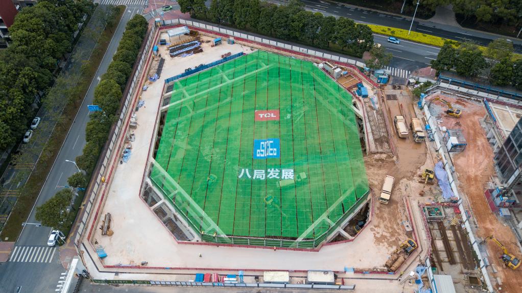 深圳：防塵降噪 工地撐起智能&ldquo;天幕&rdquo;