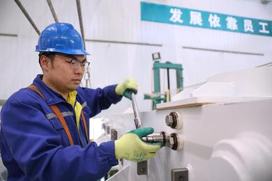 強信心&middot;開(kāi)新局丨不負好春光 生產(chǎn)建設忙