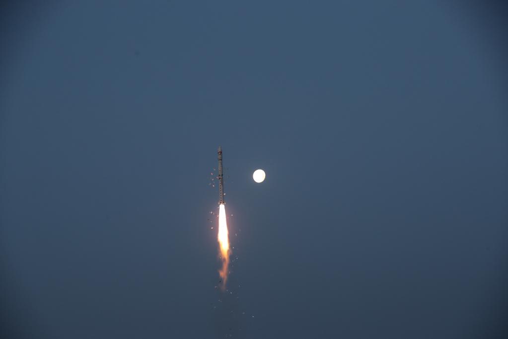 鏡觀(guān)中國&middot;新華社國內新聞?wù)掌恢芫x