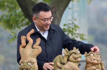 新華全媒+丨四季中國&mdash;&mdash;樹(shù)山村的&ldquo;駐村規劃師&rdquo;