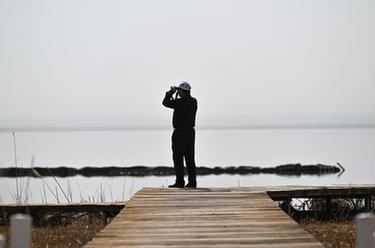 岱海上的&ldquo;老船長(cháng)&rdquo;