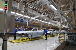 江西南昌：新能源汽車(chē)加速&ldquo;出海&rdquo;