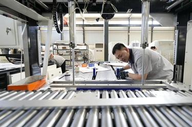 河北玉田：&ldquo;專(zhuān)精特新&rdquo;企業(yè)趕訂單忙生產(chǎn)