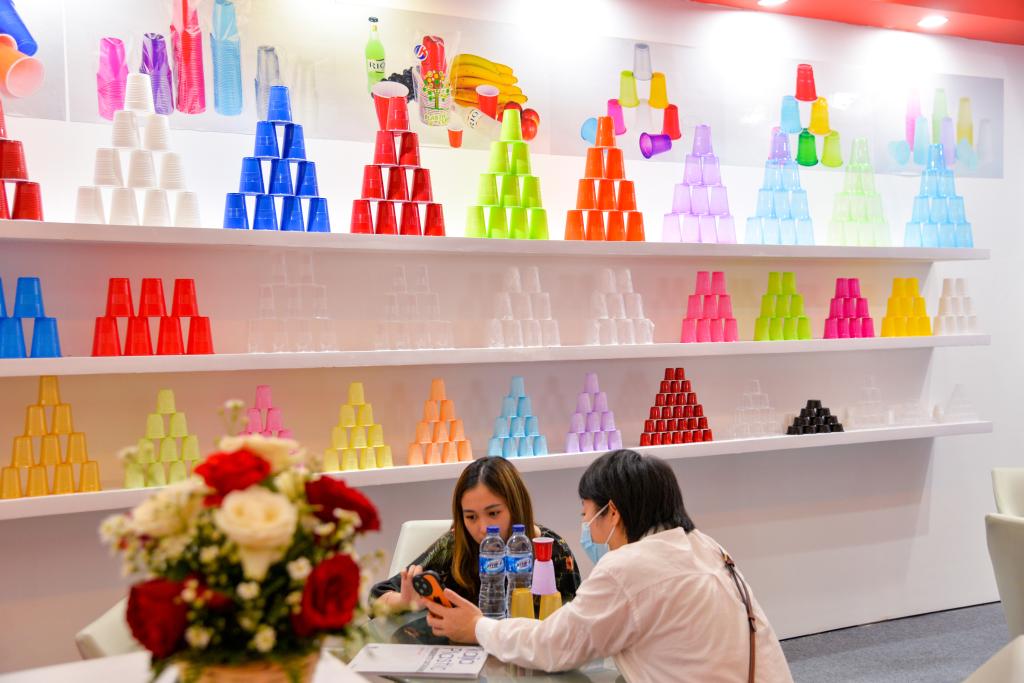 第五屆中國（印尼）貿易博覽會(huì )吸引逾千家中企參展