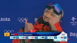 他只得了15分卻笑得很幸福 閃光的，不只有獎牌