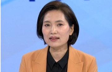 炒作中國新能源“產(chǎn)能過(guò)?！笔敲黠@的雙標行為