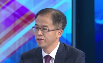 中國新能源產(chǎn)業(yè)國際競爭優(yōu)勢是在激烈的市場(chǎng)競爭當中形成的