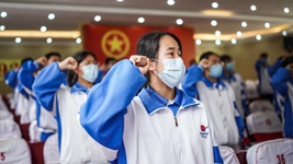 以青春之我，貢獻偉大時(shí)代