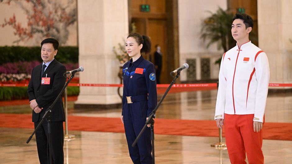 采訪(fǎng)黨代表