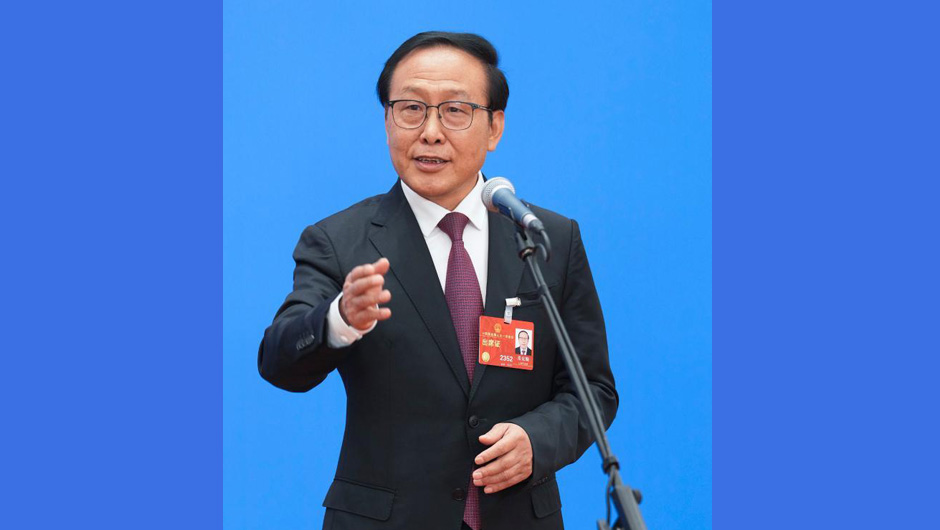 全國人大代表張克勤接受媒體采訪(fǎng)