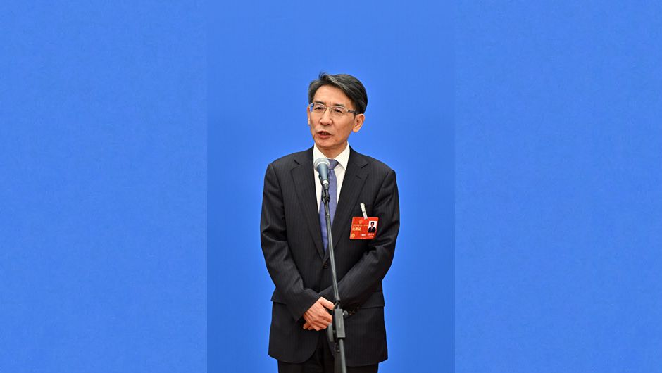 全國人大代表薛其坤接受媒體采訪(fǎng)&rdquo;