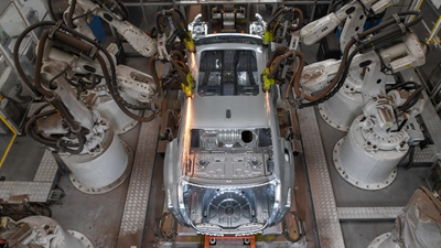 瞄準&ldquo;新質(zhì)&rdquo;驅動(dòng) 聚焦戰略支撐&mdash;&mdash;吉林以高端裝備制造業(yè)助振興