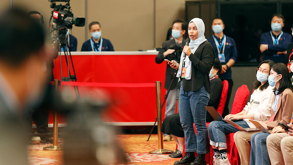 馬來(lái)西亞國家通訊社記者提問(wèn)